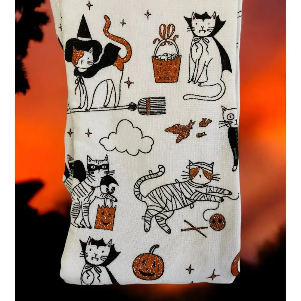 NWT Halloween Party Cat Cats in Costumes Witch Boo Kitty Dish Kitchen Towel Set